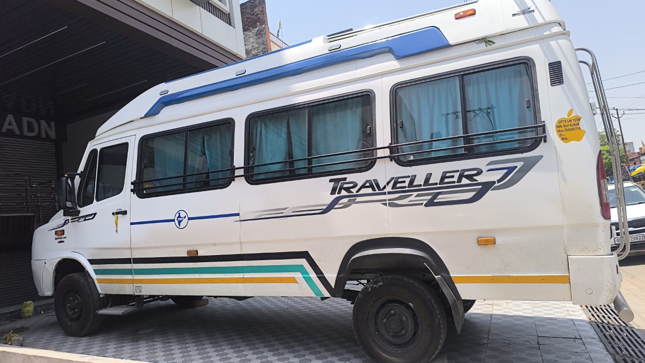 Tempo Traveller Exterior